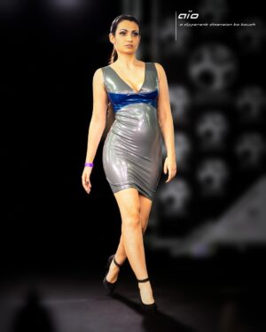 dress Victoria, getragen von @sunny_karma_, Foto: @foxxed_up_photography